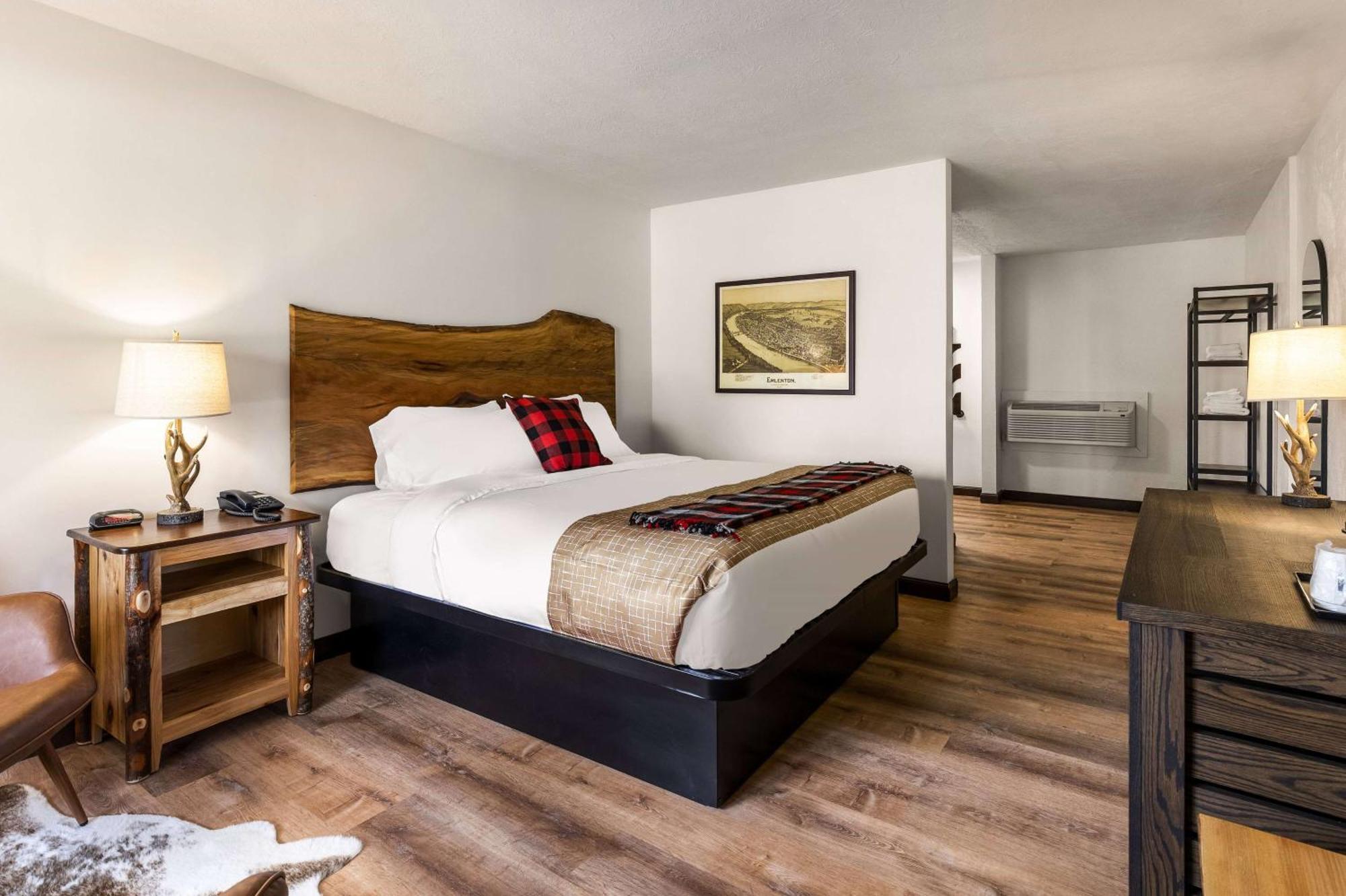Travelodge By Wyndham Emlenton Esterno foto