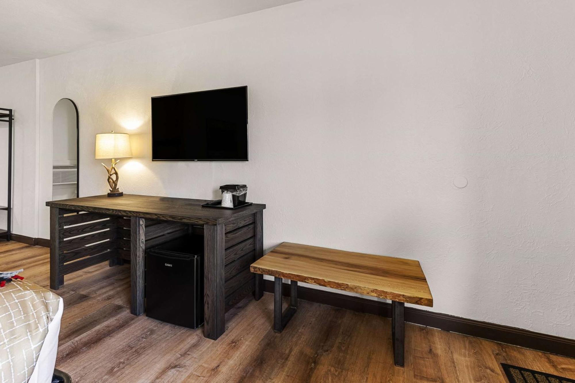 Travelodge By Wyndham Emlenton Esterno foto