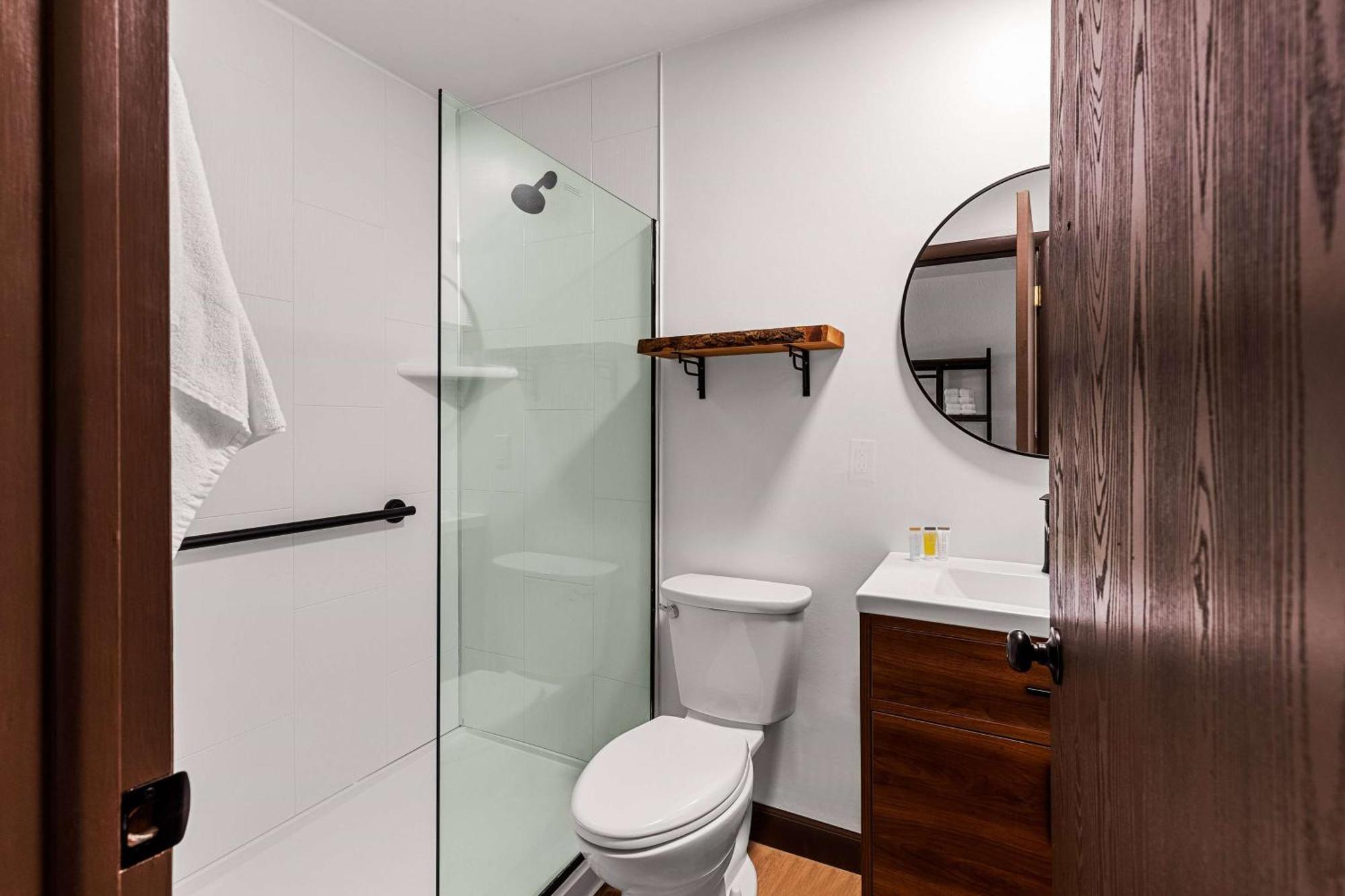 Travelodge By Wyndham Emlenton Esterno foto