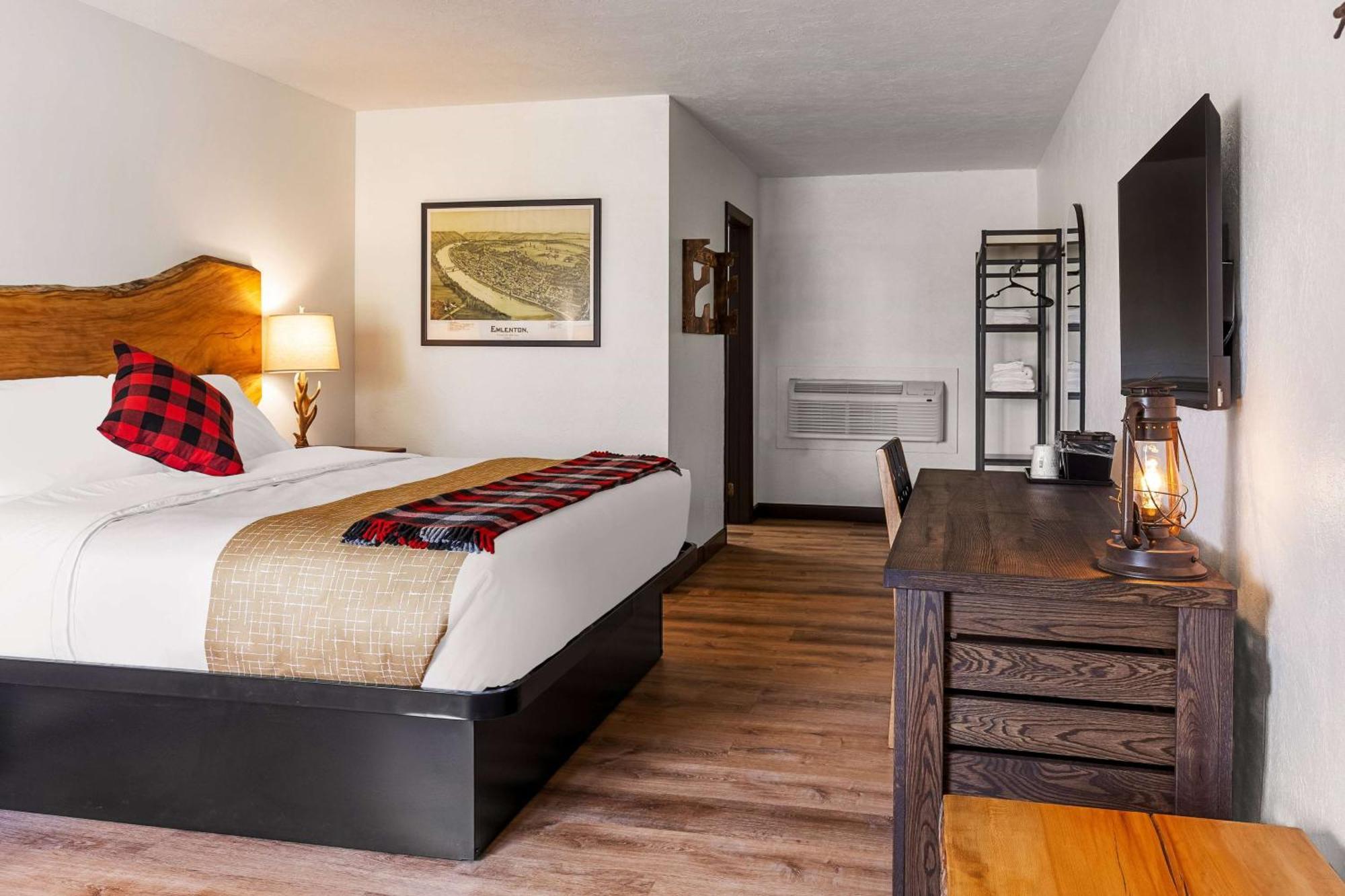 Travelodge By Wyndham Emlenton Esterno foto