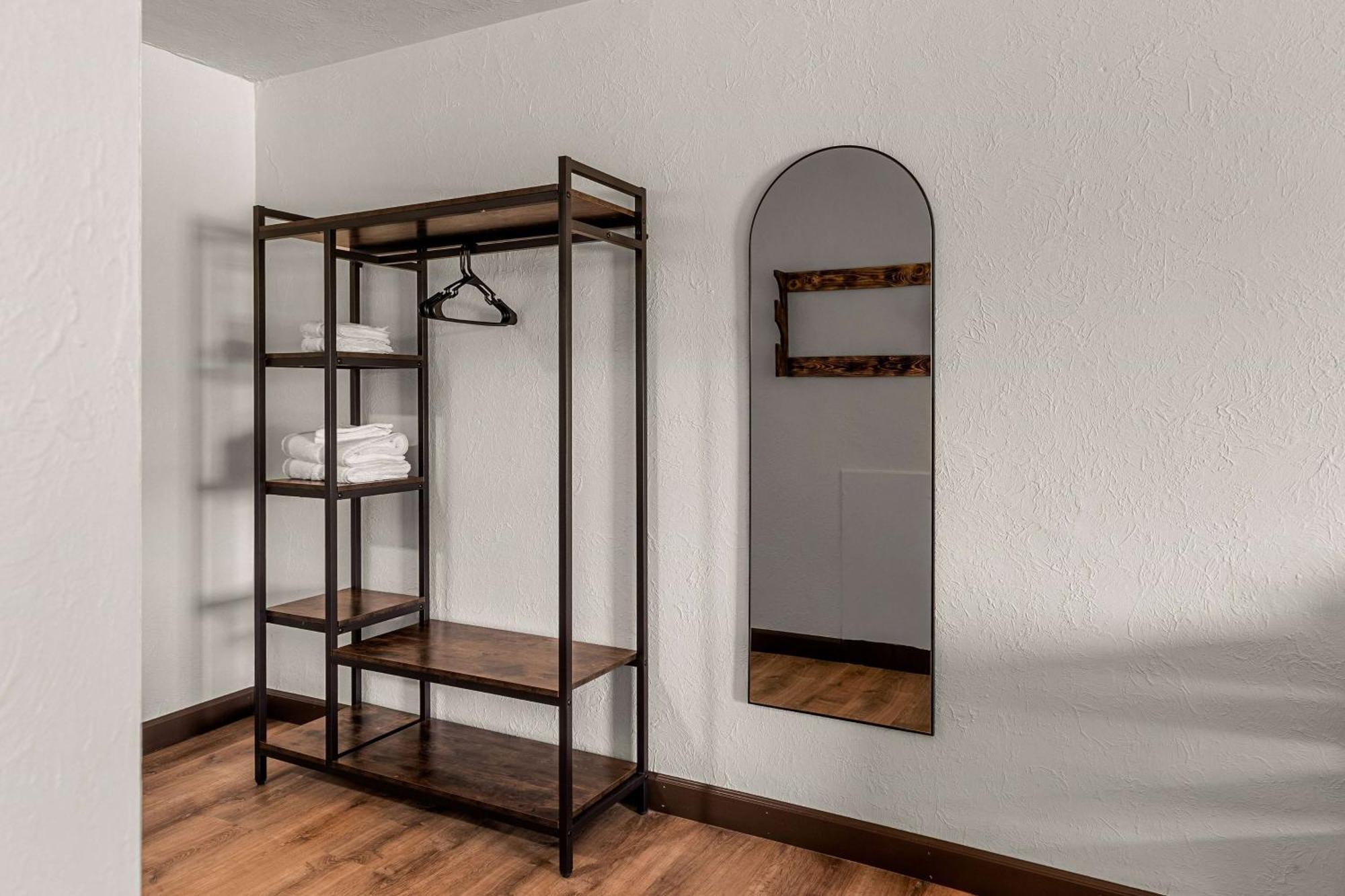 Travelodge By Wyndham Emlenton Esterno foto